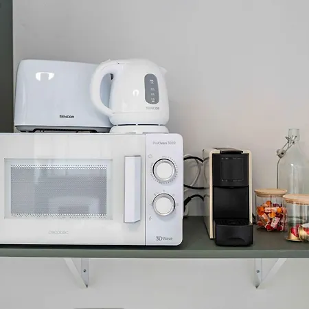 Les Du 48j Design 7 Clim Et Kitchenette Centre شقة قرقشونه