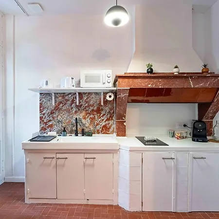 Les Du 48j Design 7 Clim Et Kitchenette Centre Apartmán *