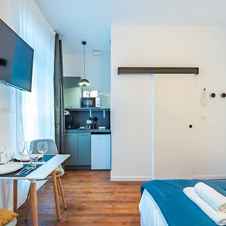 Les Du 48j Design 7 Clim Et Kitchenette Centre Apartmán *