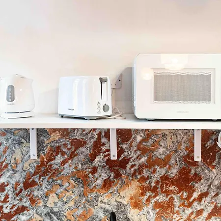 Les Du 48j Design 7 Clim Et Kitchenette Centre Carcassonne