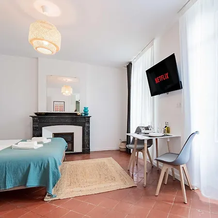 Les Du 48j Design 7 Clim Et Kitchenette Centre *