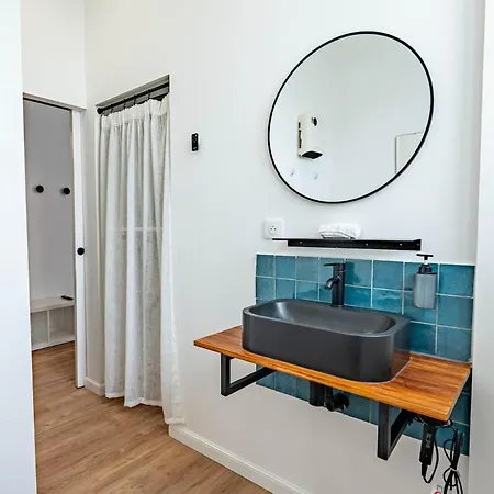 Les Du 48j Design 7 Clim Et Kitchenette Centre * قرقشونه